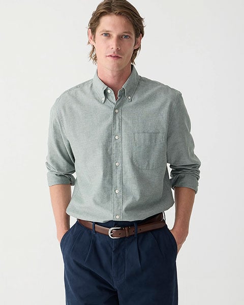 Broken-in organic cotton oxford shirt